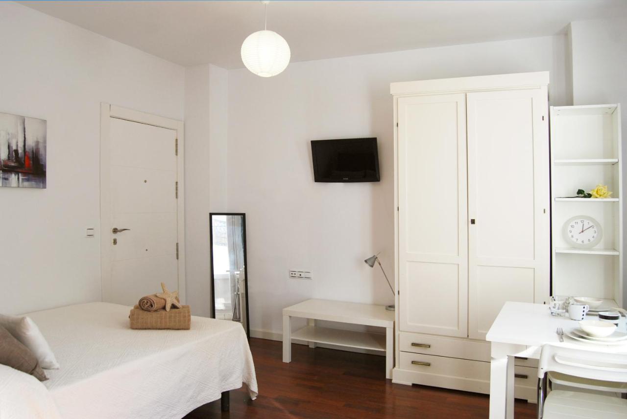 Malagadevacaciones - Atico Victoria Appartement Buitenkant foto